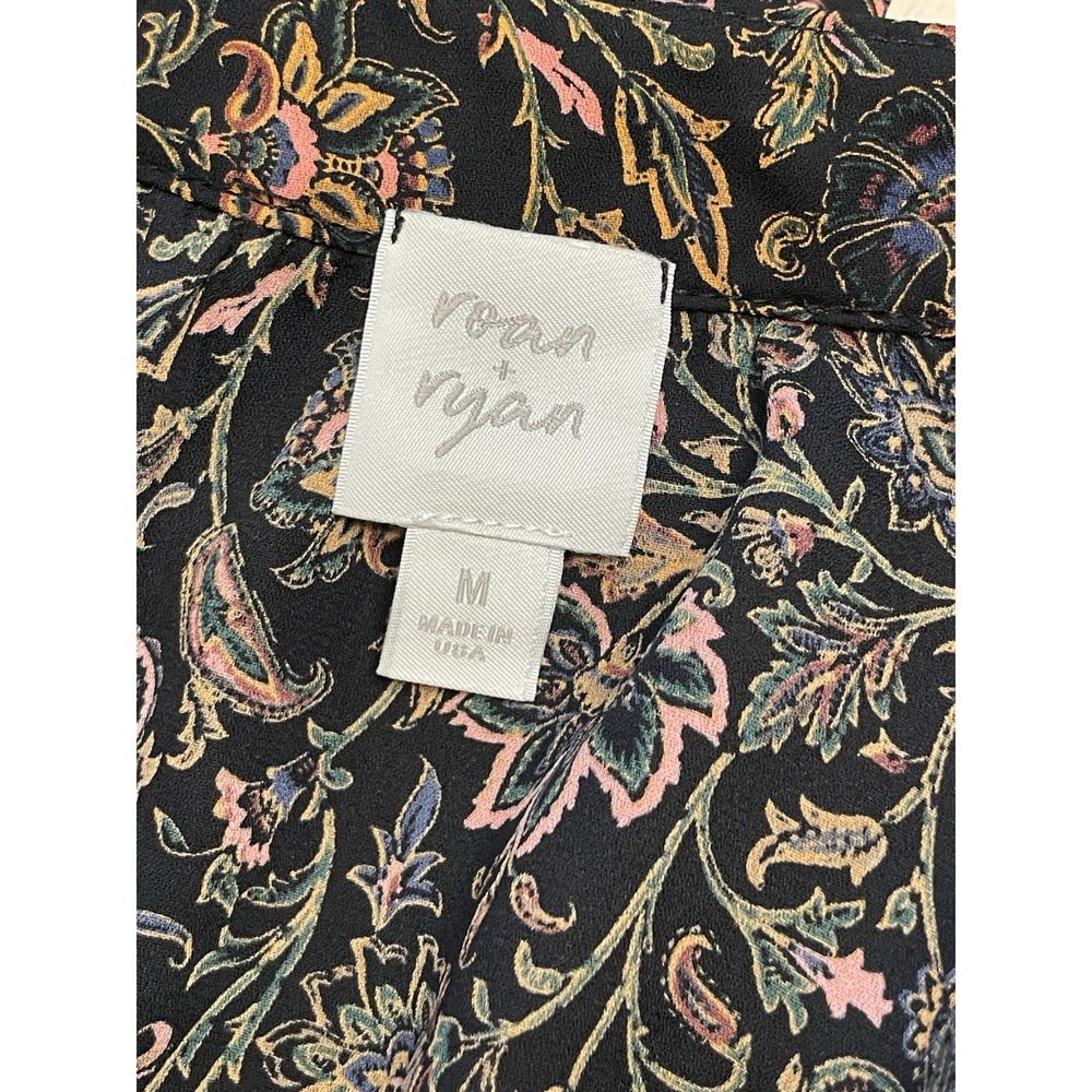 ROAN + RYAN Blouse Top Women Medium Black Floral VNeck Sheer Flowy Office Dressy - Picture 4 of 6